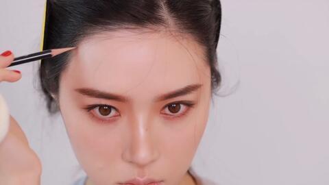 国产仿妆详细介绍视频,跟随视频教程，轻松打造完美妆容