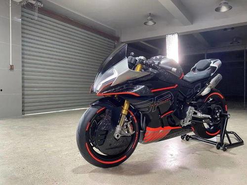 各种国产跑车声浪的视频,激荡心跳的引擎交响曲