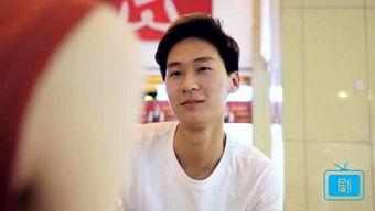 国产男生同性视频,同性情感细腻描绘