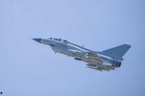 国产战斗机集锦视频,翱翔蓝天，铸就辉煌